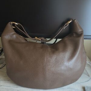 Quince Dark Taupe Italian Pebbled Leather Shoulder Bag (Made In Italy)